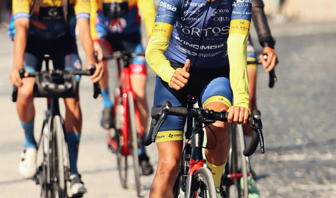 Daumen hoch auf dem Fahrrad – ohne eingeschlafene oder taube Hände