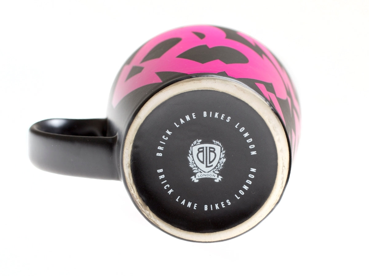 Tasse - schwarz/pink