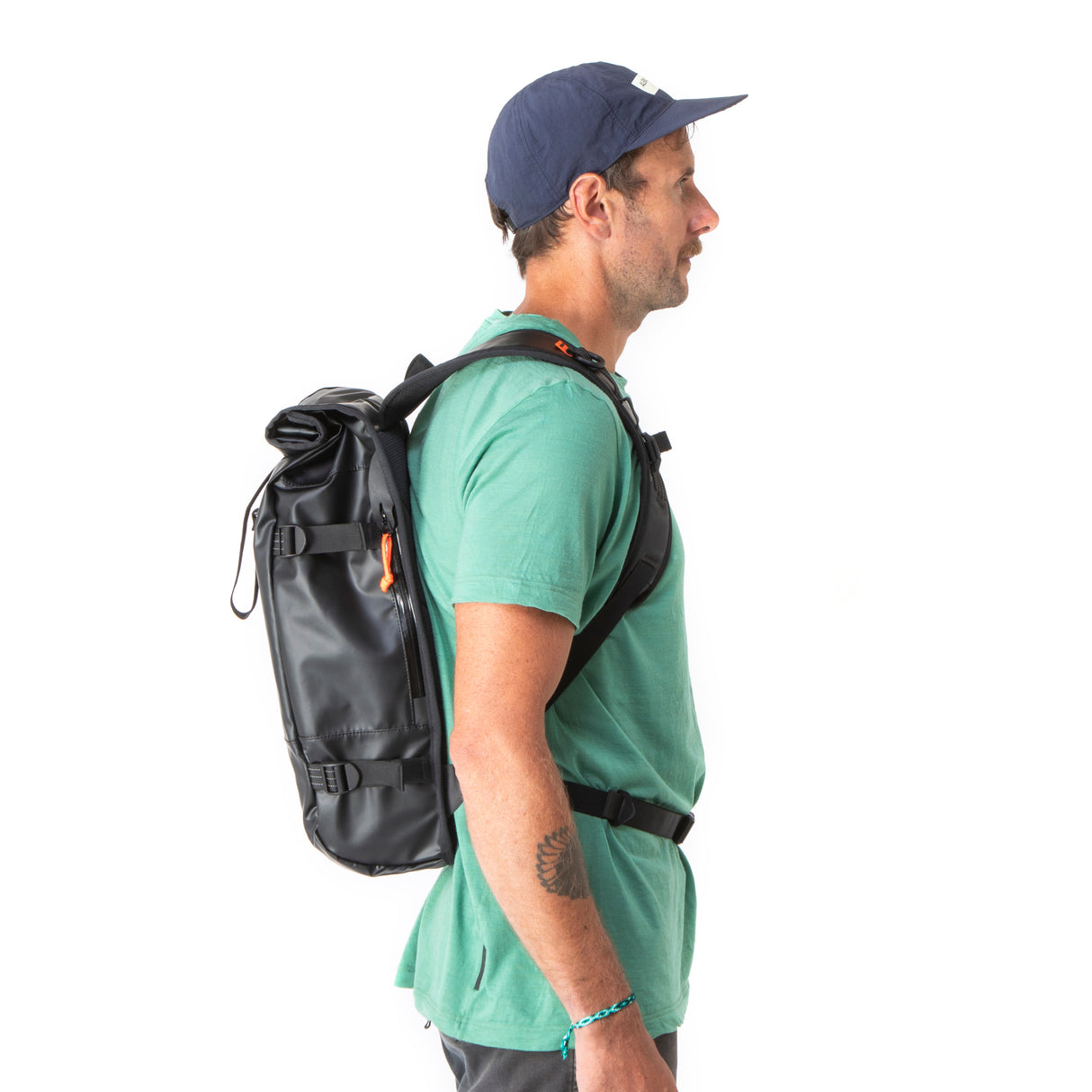 Roll Top 22 L Rucksack - schwarz