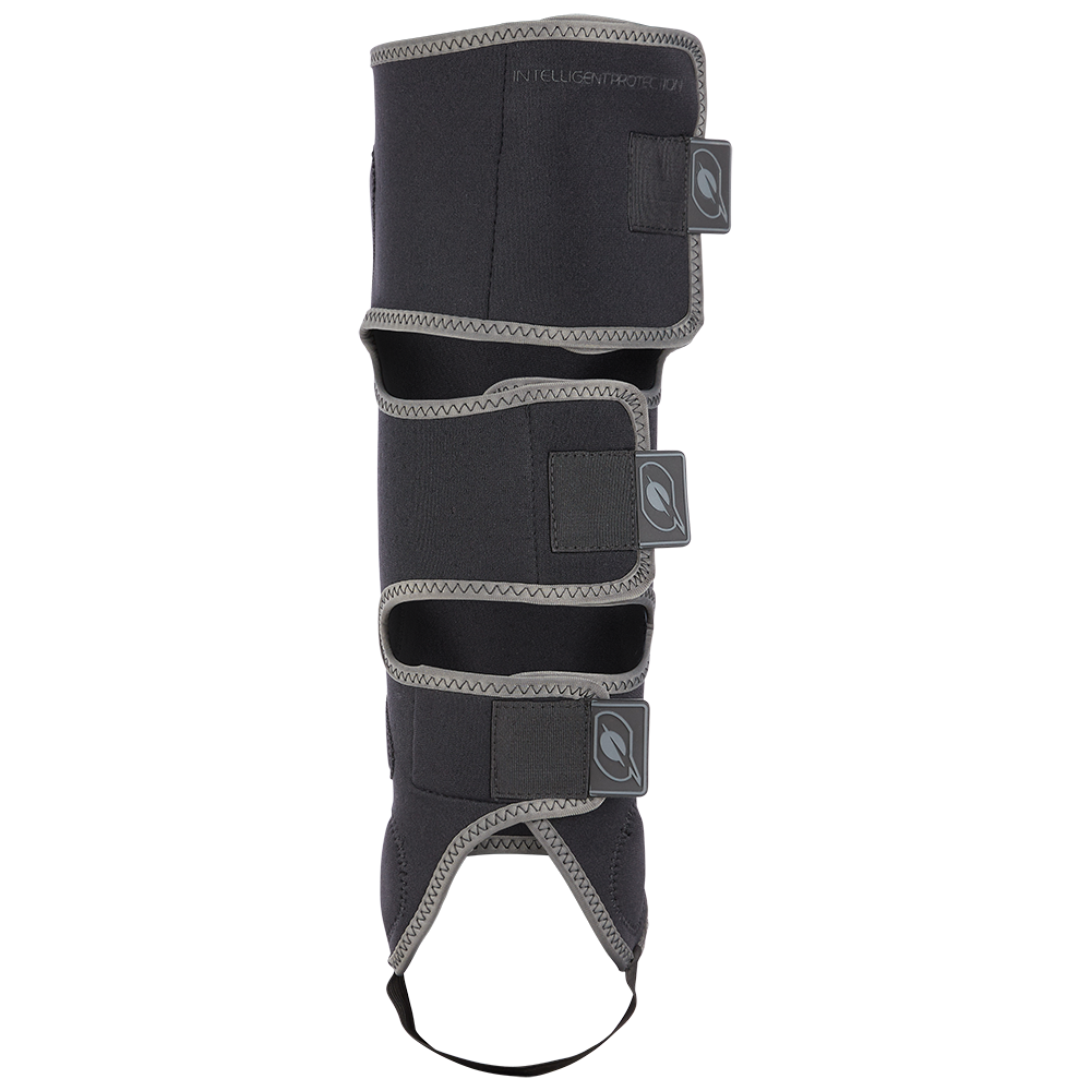 STRAIGHT Shin Guard V.23 black