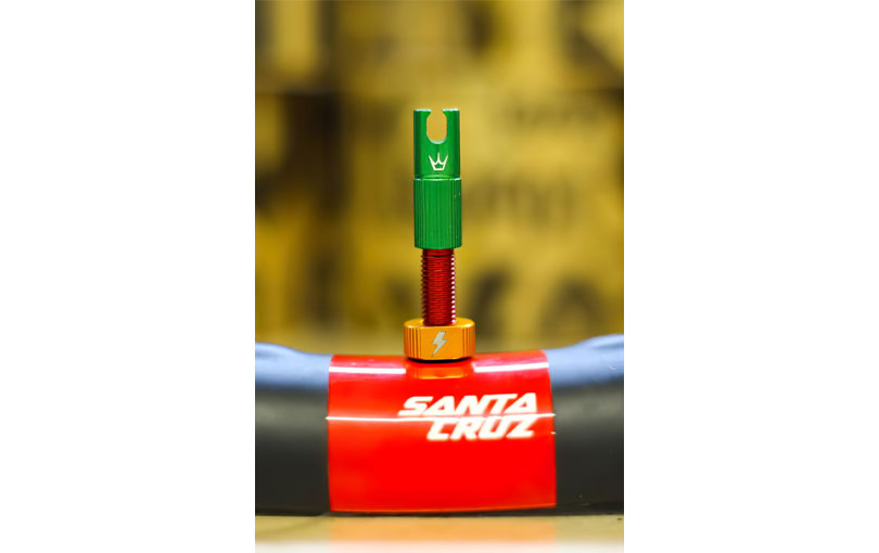 50to01 (MK2) Tubeless Ventile - Rasta - 42mm