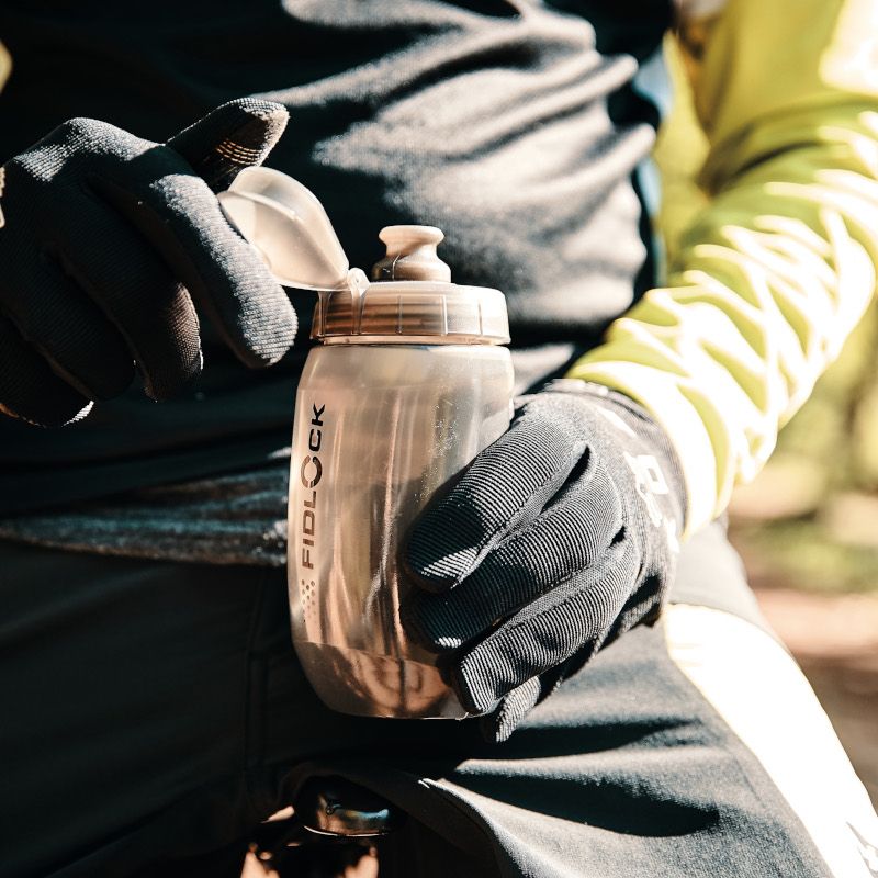 TWIST bottle 450 antibacterial + bike base - transparent black