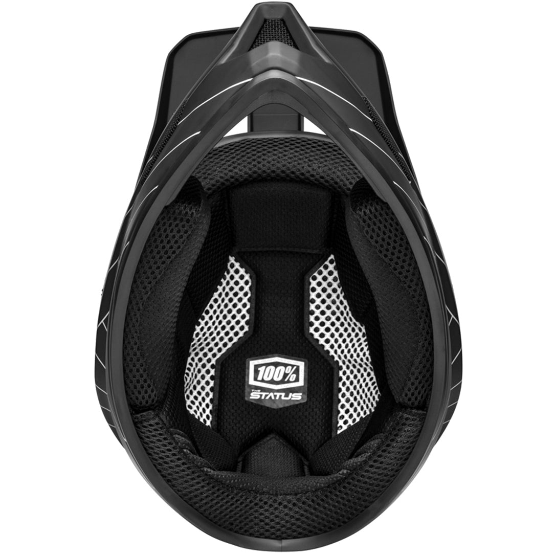 Status youth Helm - black