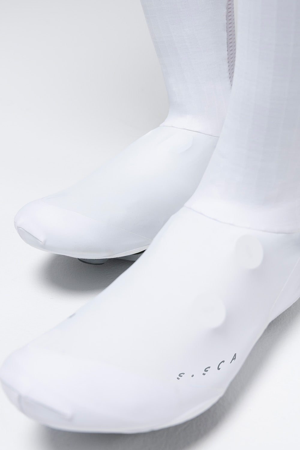 Overshoes Drag - White