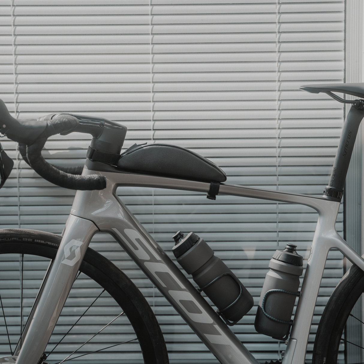 FastFuel Bag Essential, Black