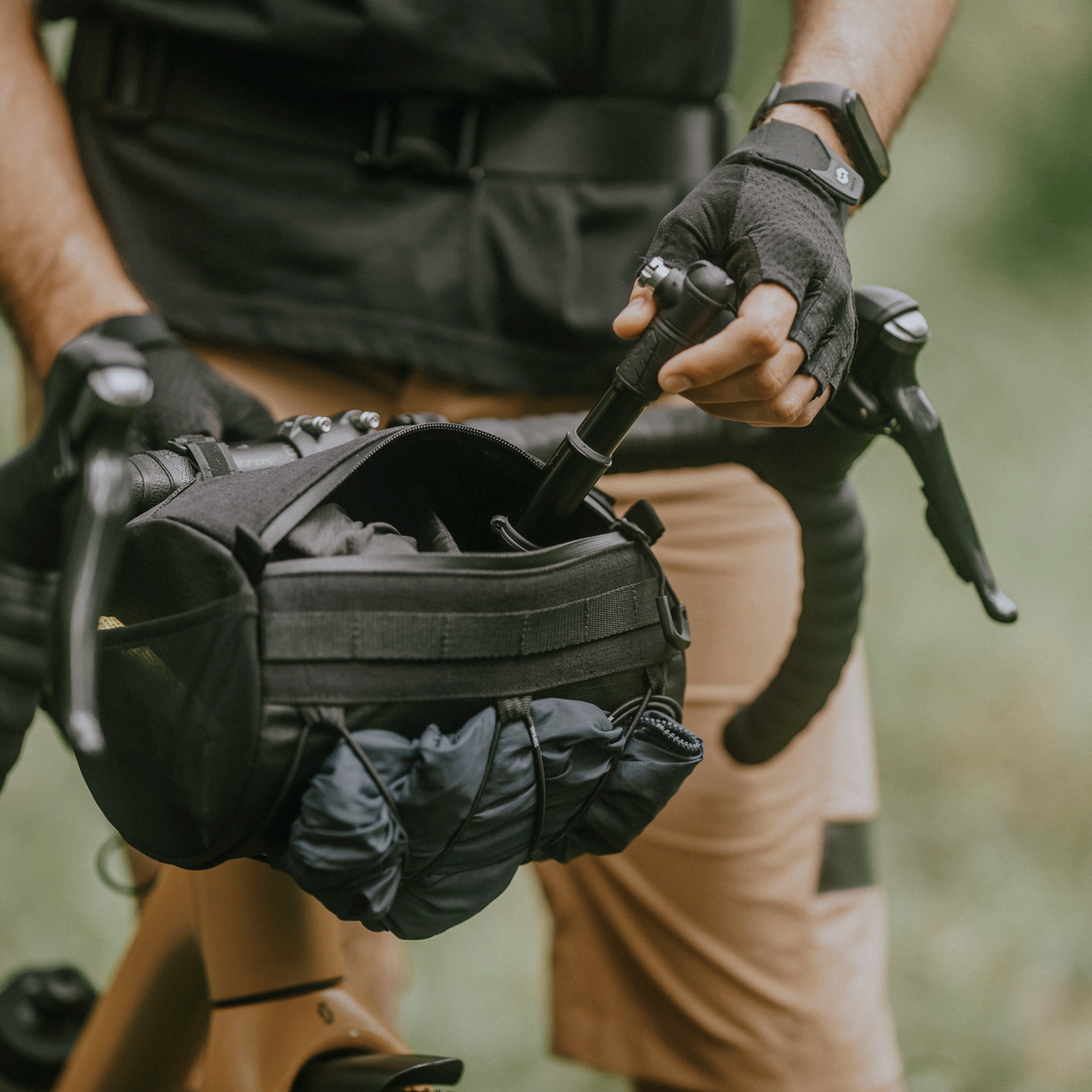 Tubular BarBag - Black