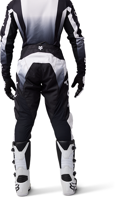 180 Lean Pant - Extd Sizes - Black/White
