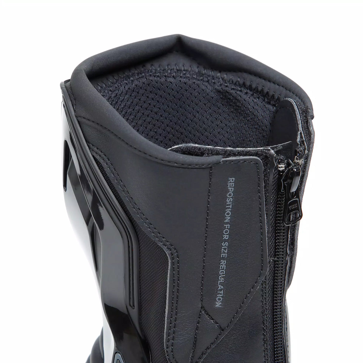 Nexus 2 Boots - Black