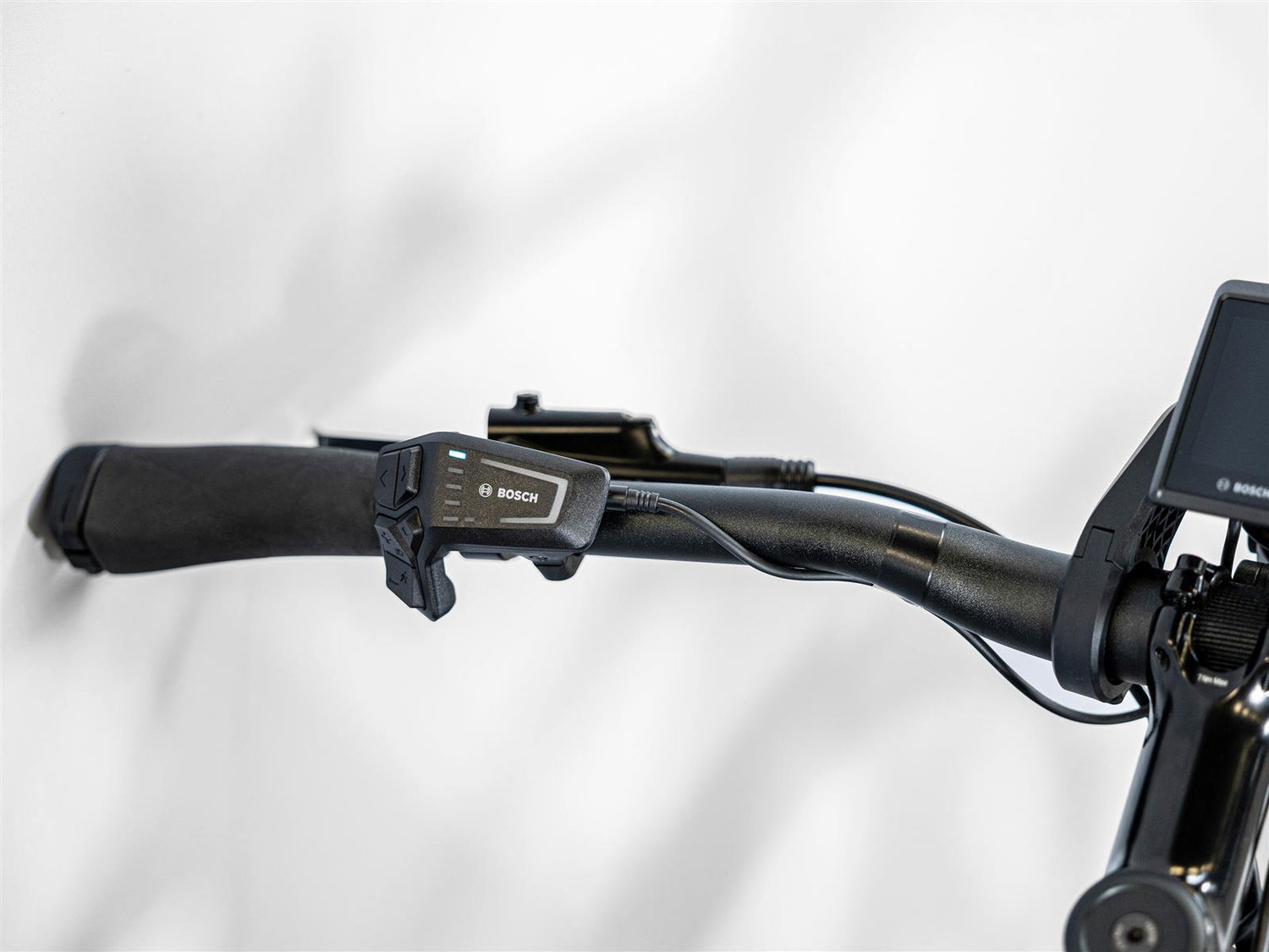 Allant+ 5 Trek Black 400Wh