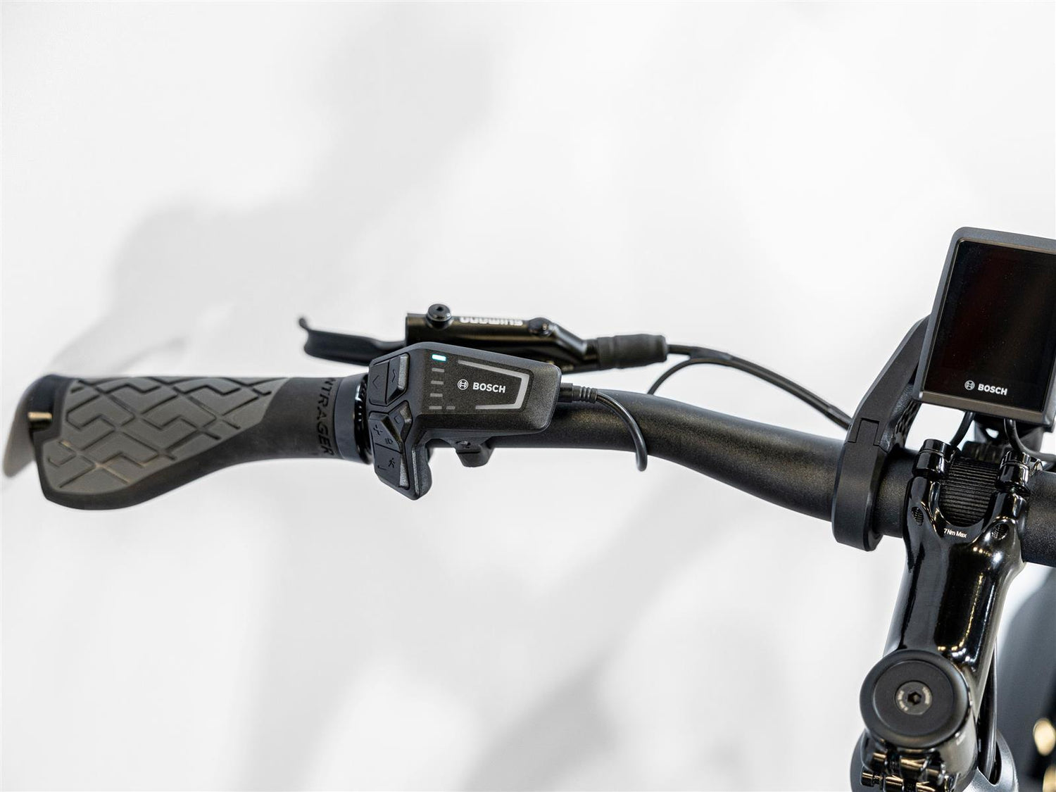 Allant+ 6 Lowstep Galactic Grey 400Wh
