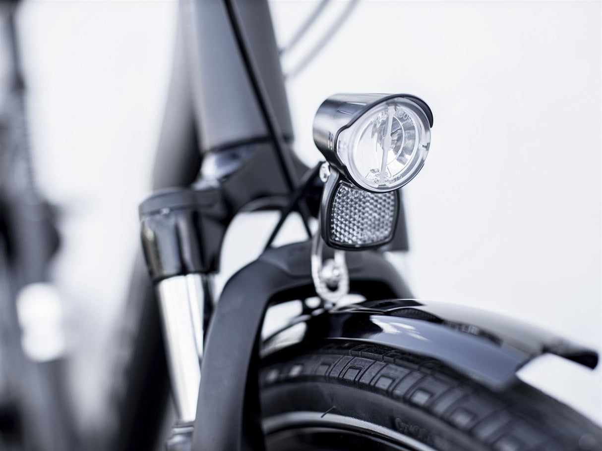 District 1 EQ Lowstep Matte Dnister Black