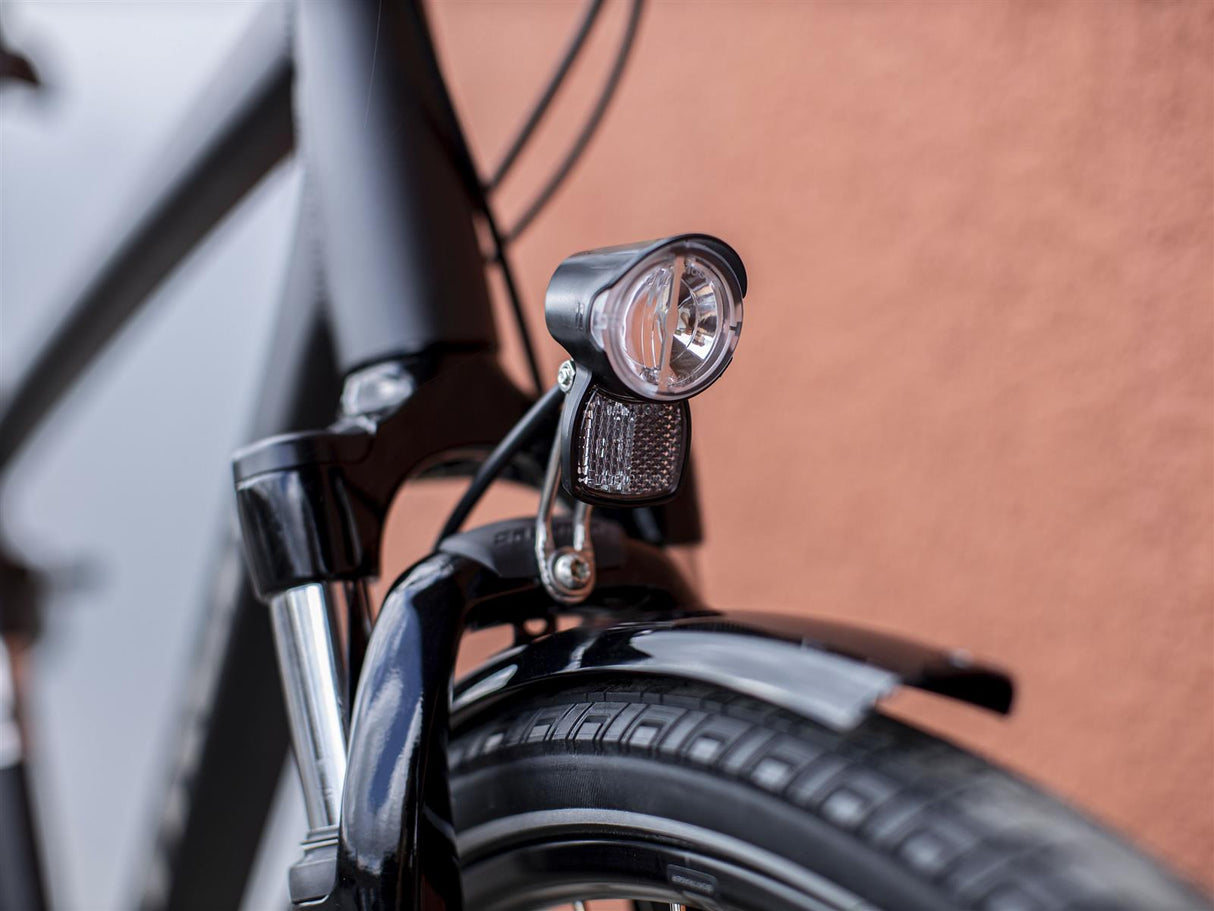 District 1 EQ Matte Dnister Black