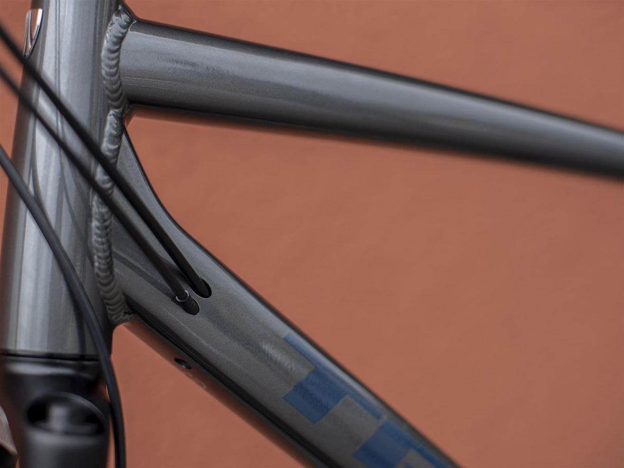 District 2 EQ Lithium Grey