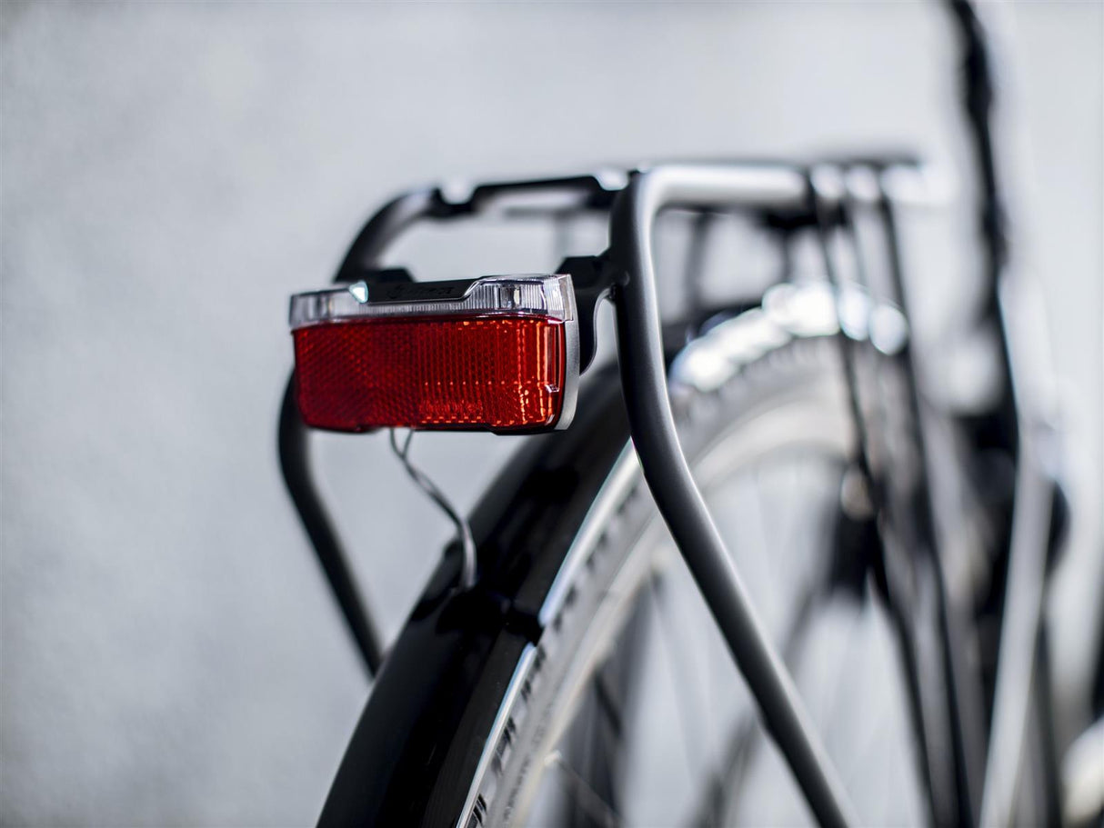 District 2 EQ Lowstep Lithium Grey