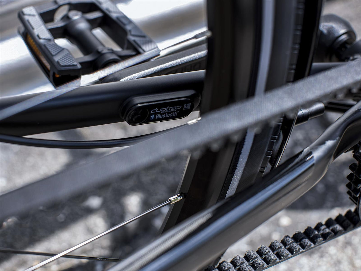 District 3 EQ Matte Trek Black