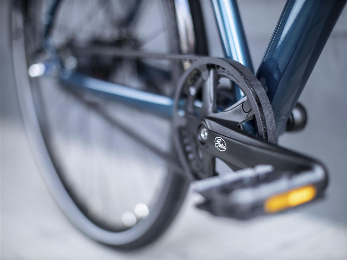 District 3 EQ Stagger Dark Aquatic