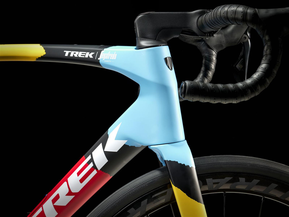 Domane SLR 9 Trek Black