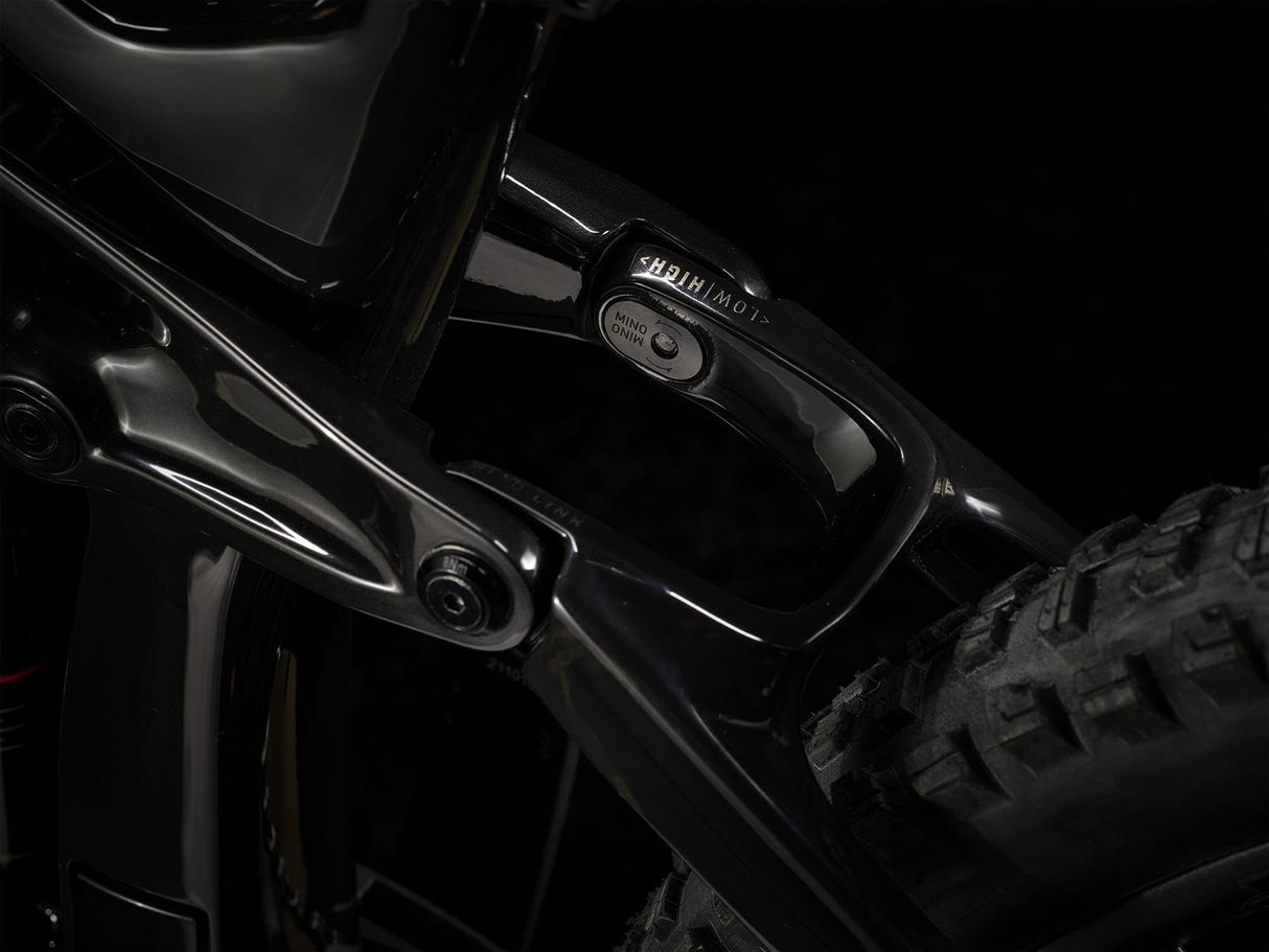 Rail 9.8 GX AXS Deep Smoke 750Wh