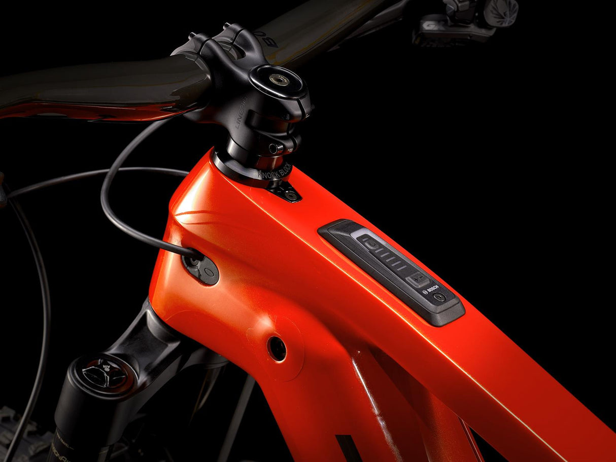 Rail 9.8 GX AXS Lava 750Wh