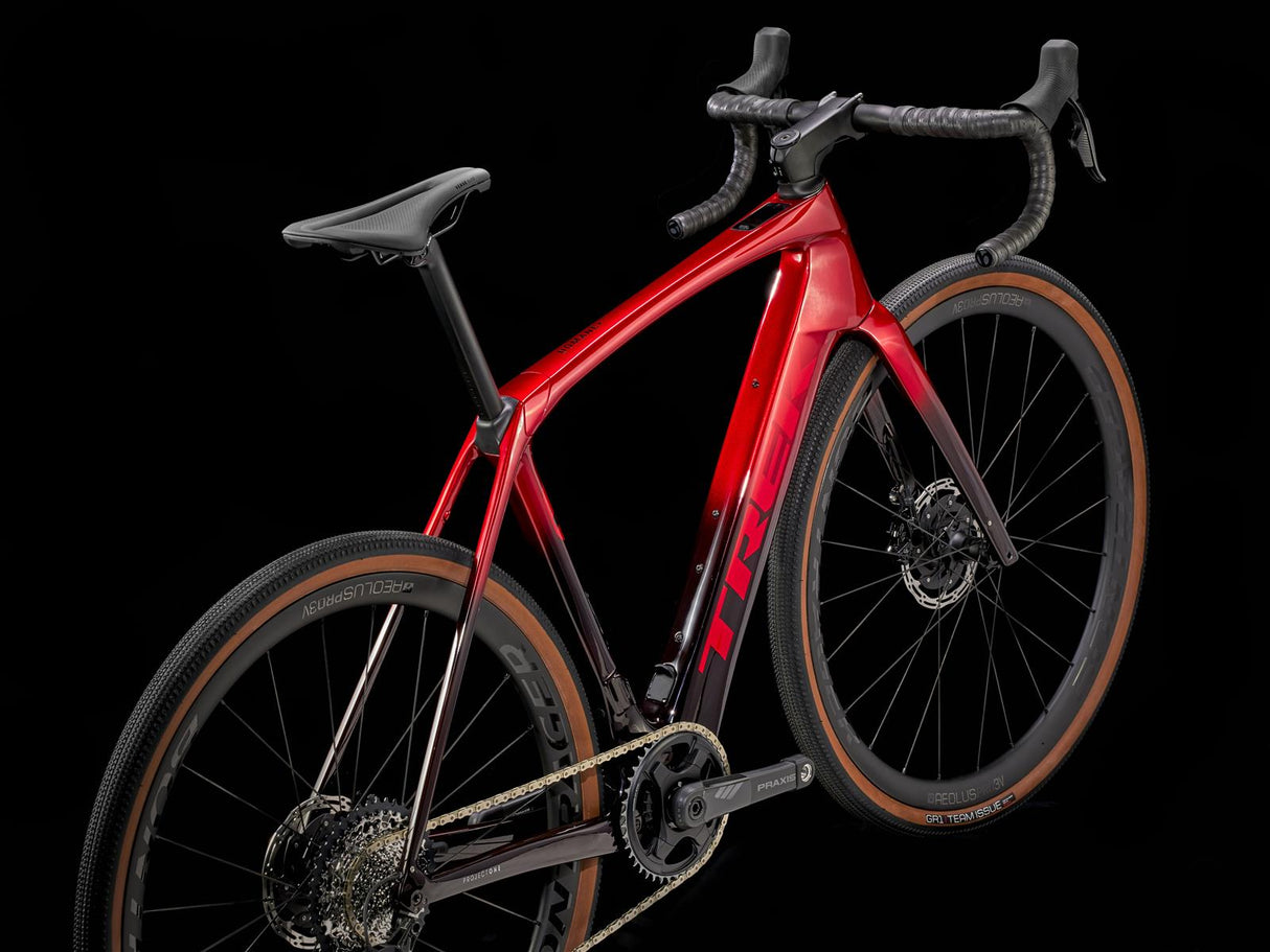 Domane+ SLR 7 AXS Carbon Red Smoke 360Wh