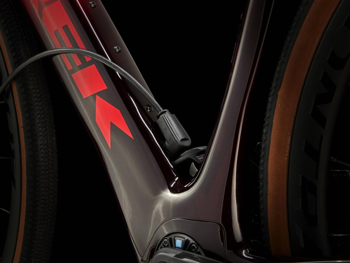 Domane+ SLR 7 AXS Carbon Red Smoke 360Wh