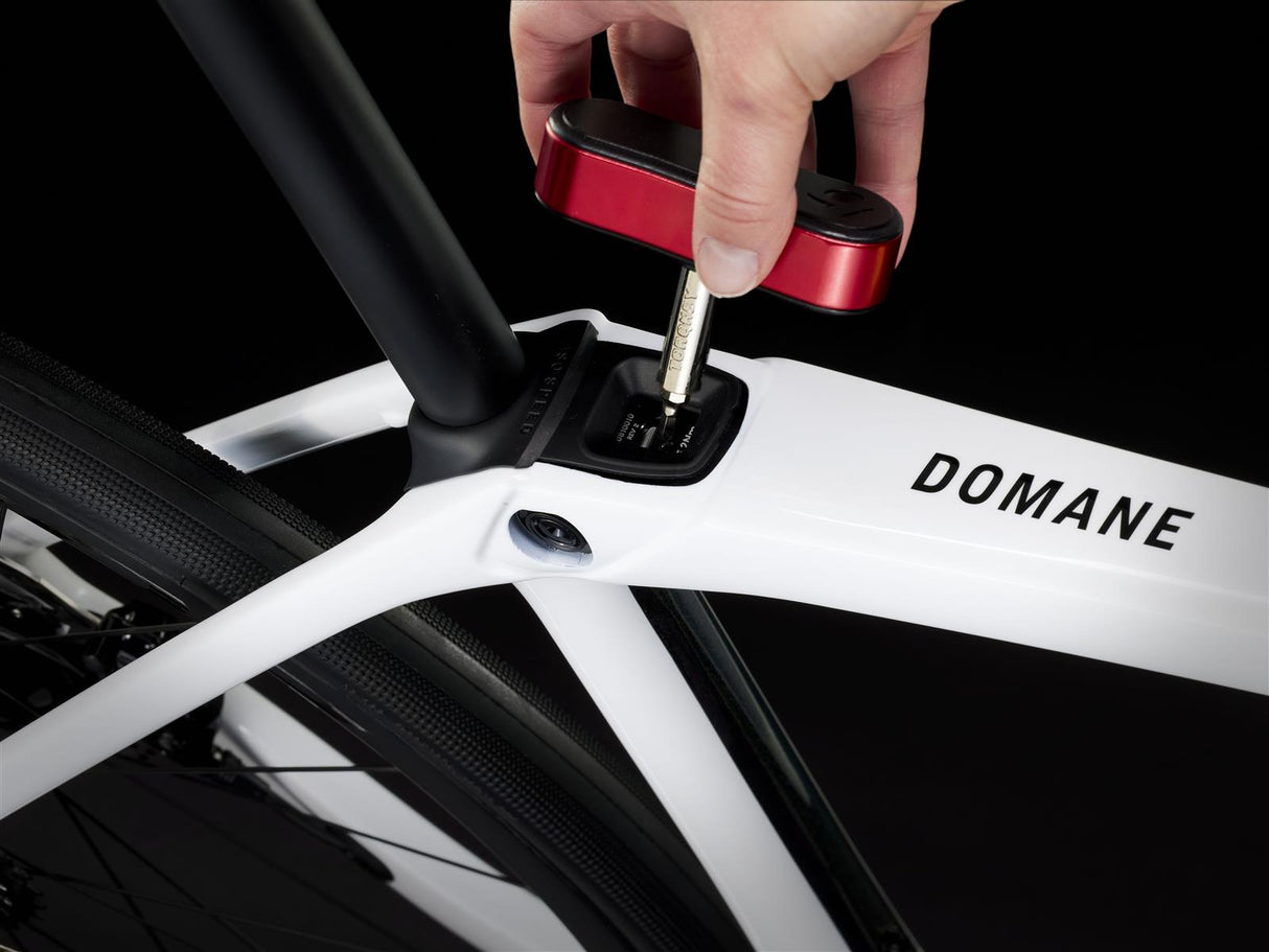 Domane SLR 7 AXS Crystal White