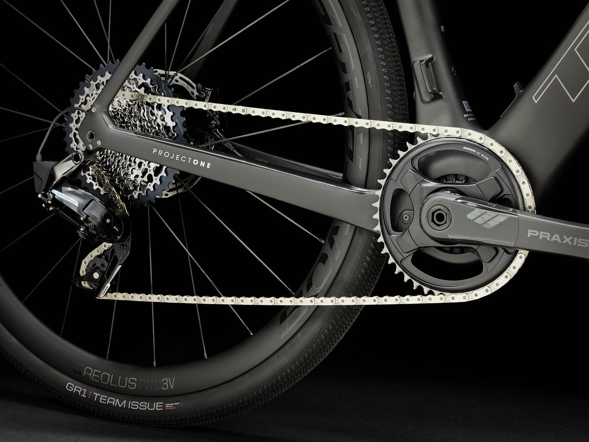 Domane+ SLR 7 AXS Matte Deep Smoke 360Wh