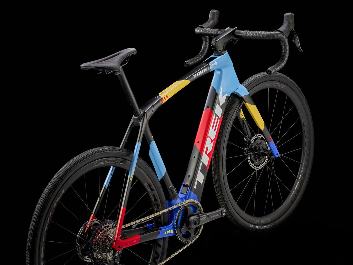 Domane+ SLR 7 AXS Matte Trek Black 360Wh