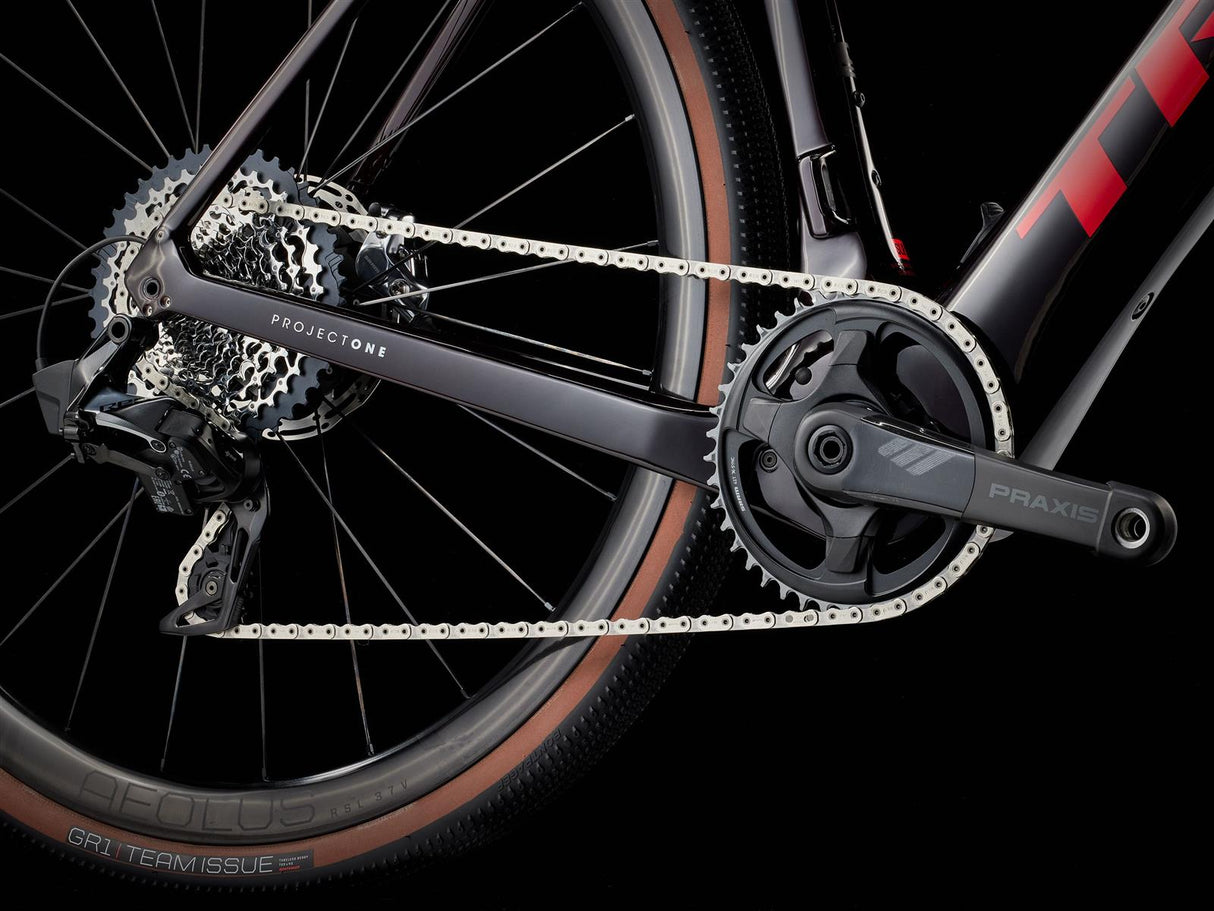 Domane+ SLR 9 AXS Carbon Red Smoke 360Wh