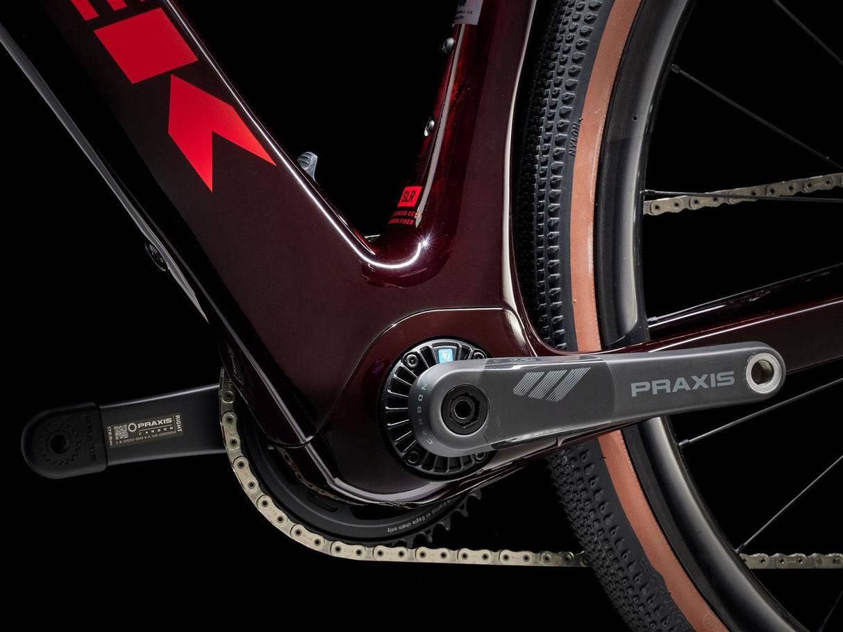 Domane+ SLR 9 AXS Carbon Red Smoke 360Wh