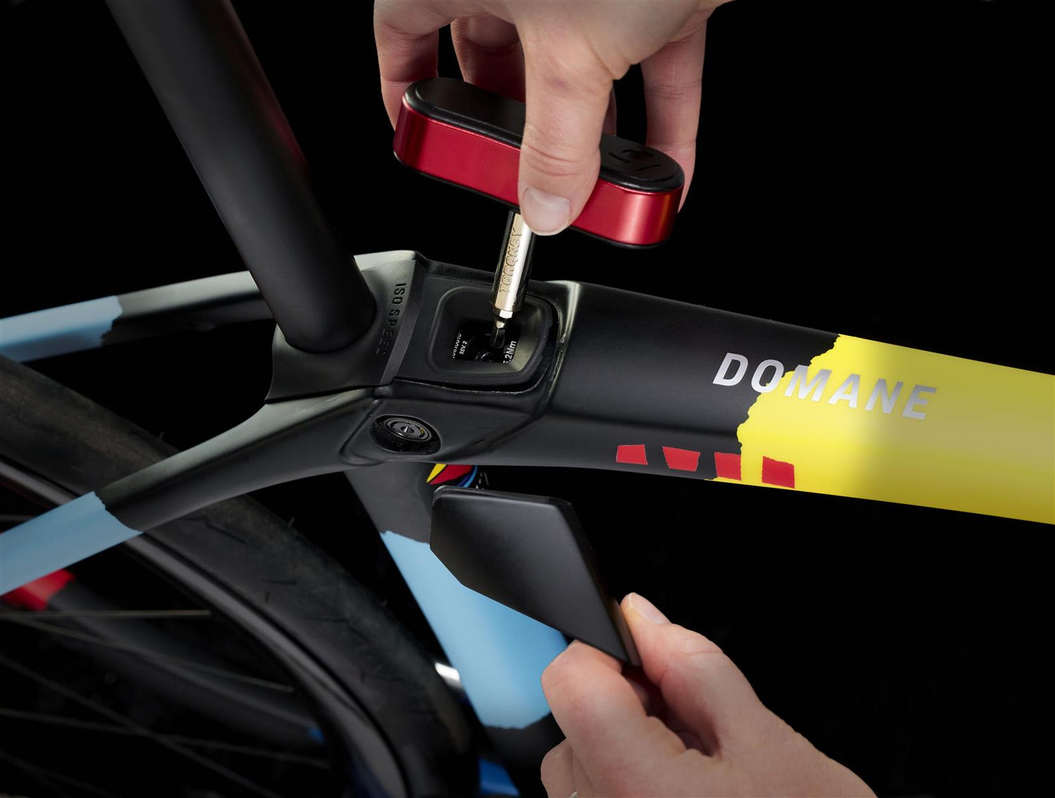 Domane SLR 9 AXS Trek Black