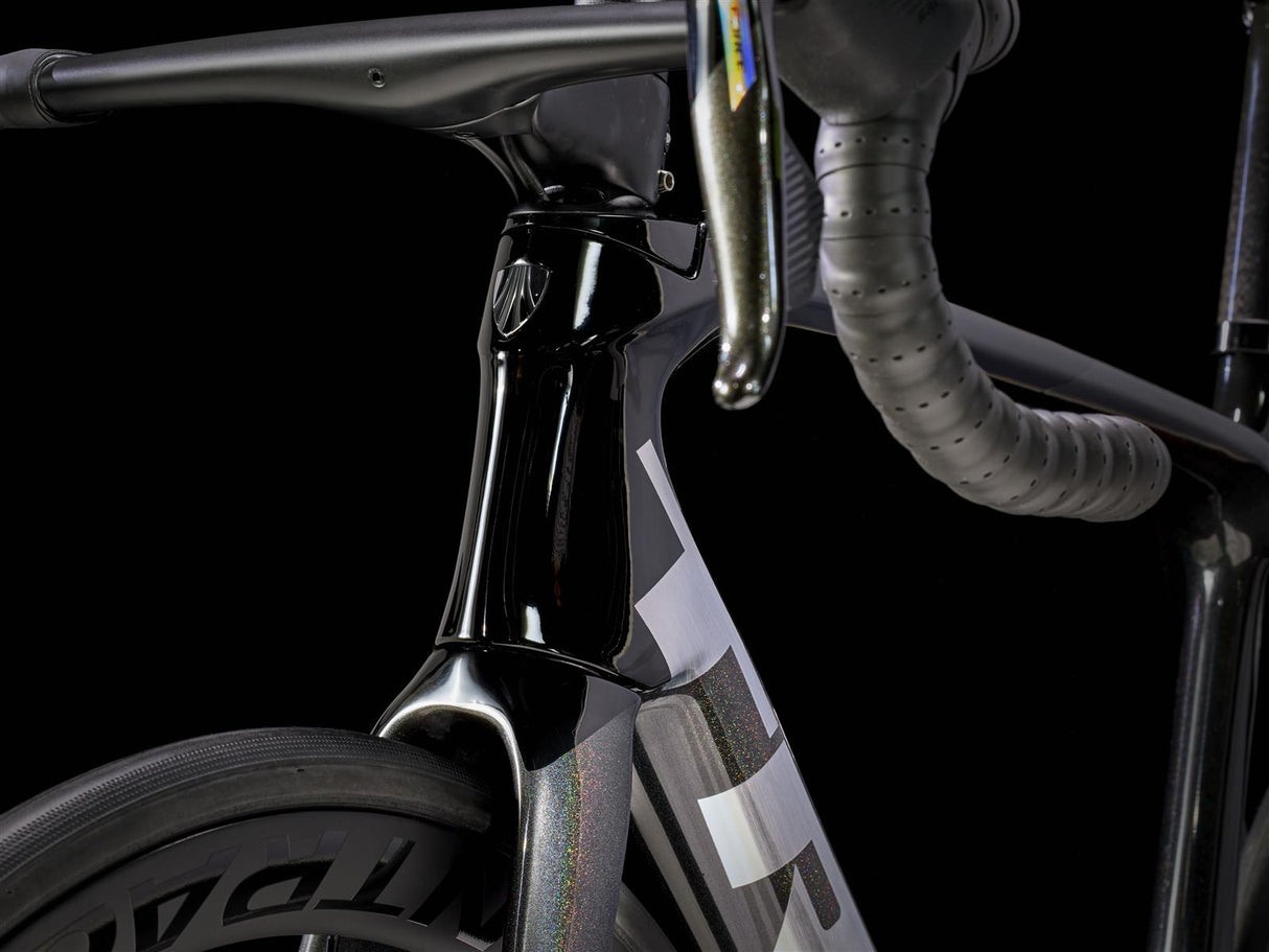 Emonda SLR 7 AXS Dark Prismatic/Trek Black