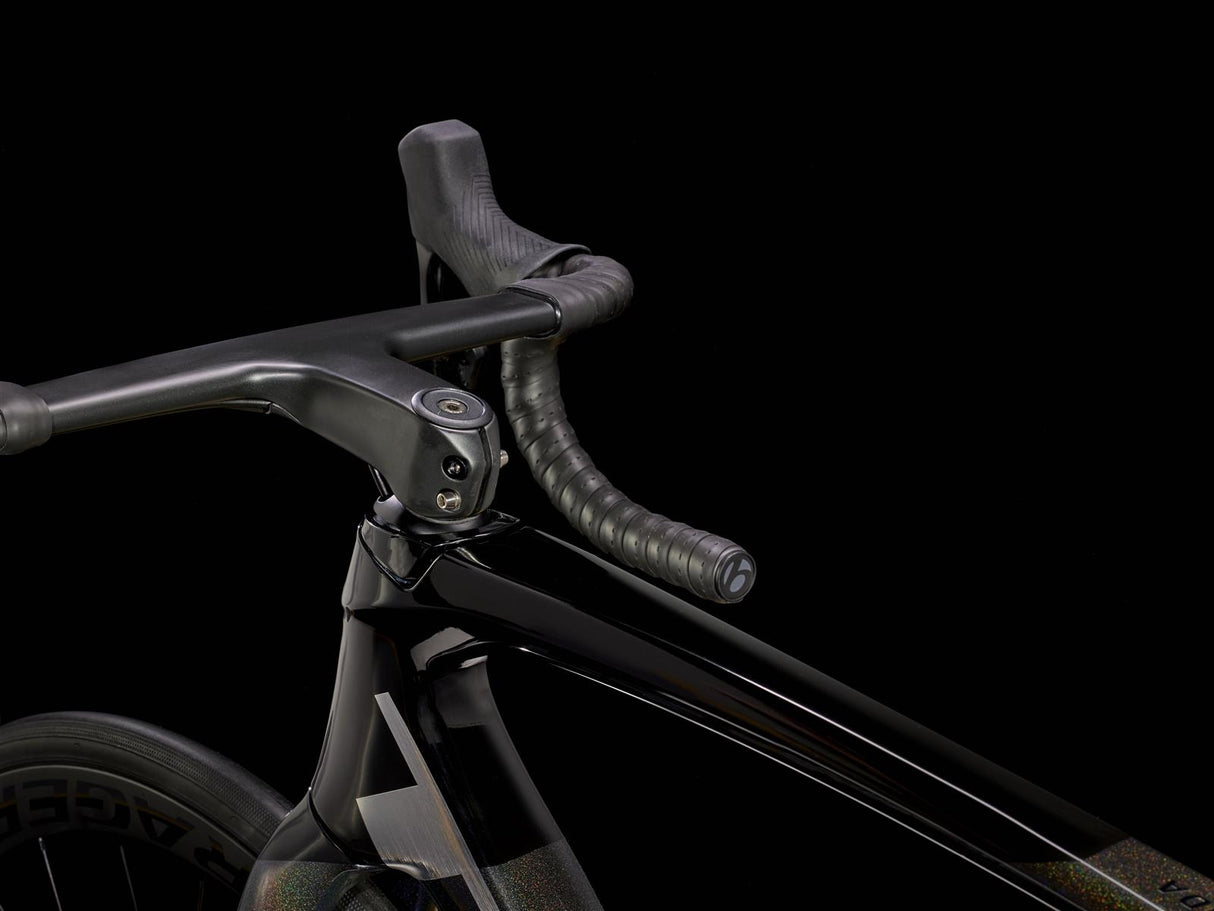 Emonda SLR 7 AXS Dark Prismatic/Trek Black