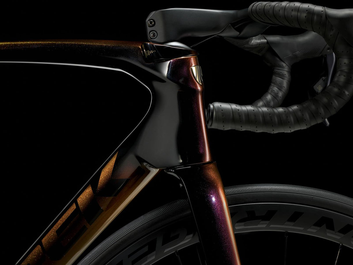 Emonda SLR 7 Axinite Flip/Trek Black