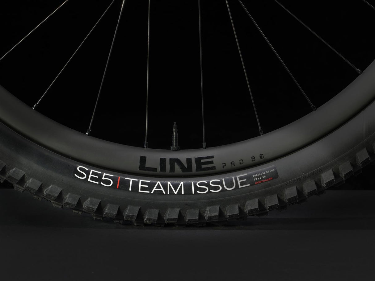 Fuel EX 9.9 XX AXS Deep Smoke