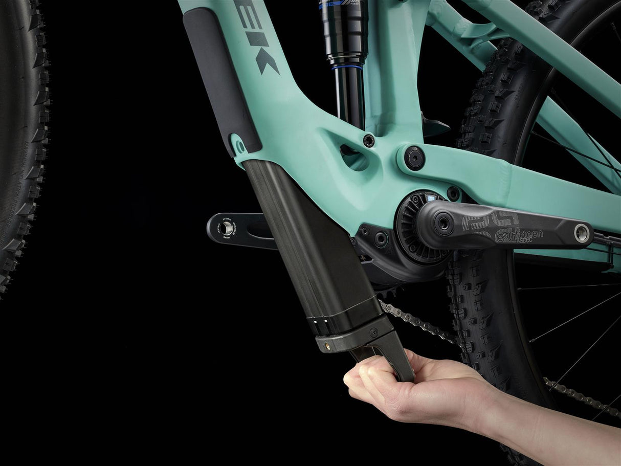 Fuel EXe 5 Deore Matte Blue Sage