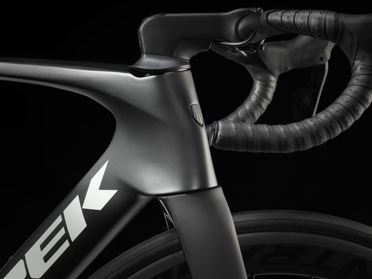 Madone SL 6 Matte Carbon Smoke