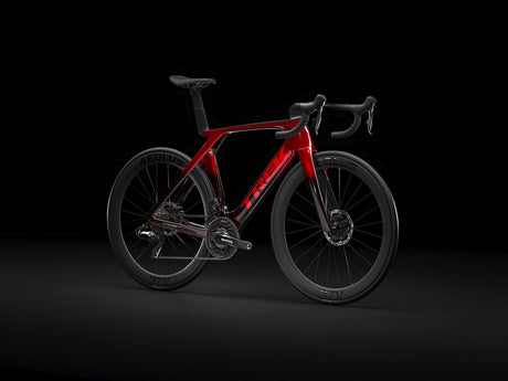 Madone SLR 7 AXS Metallic Red Smoke to Red Carbon Smoke