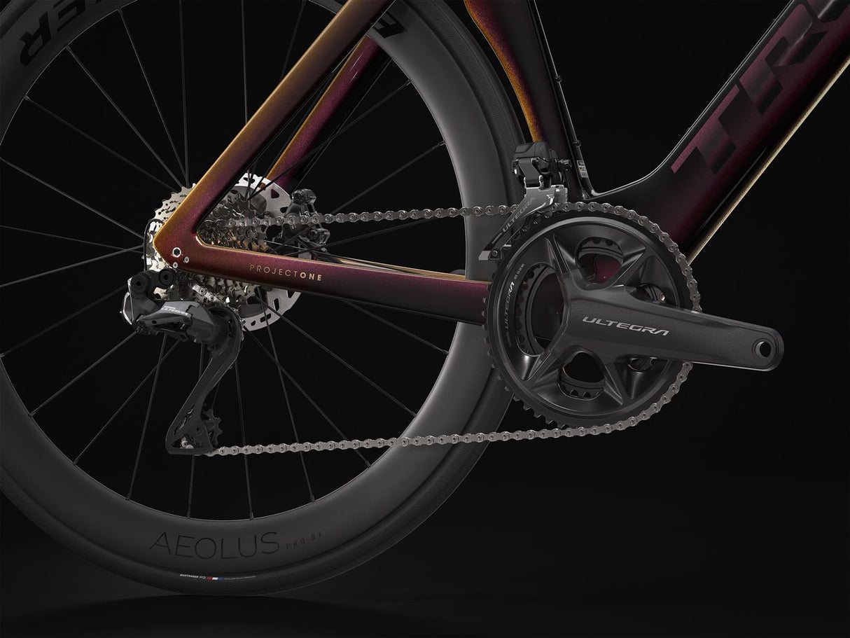 Madone SLR 7 Axinite Flip/Trek Black