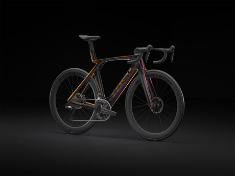Madone SLR 7 Axinite Flip/Trek Black