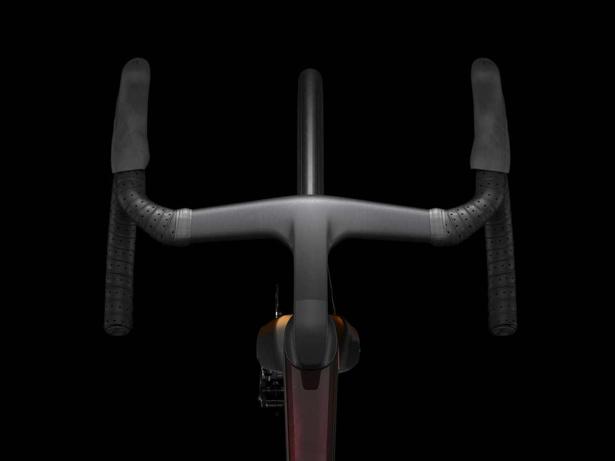 Madone SLR 7 Axinite Flip/Trek Black