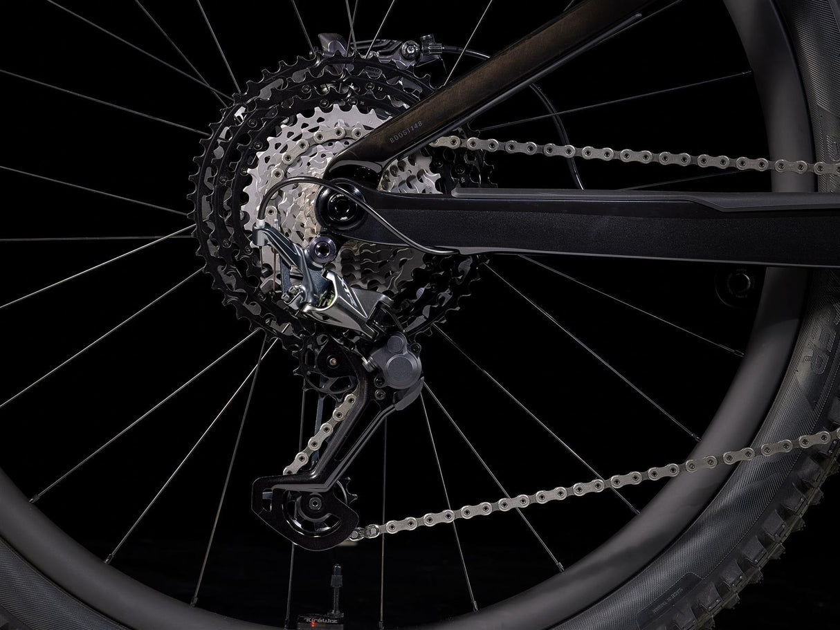 Rail 9.9 CXR Deep Smoke 750Wh