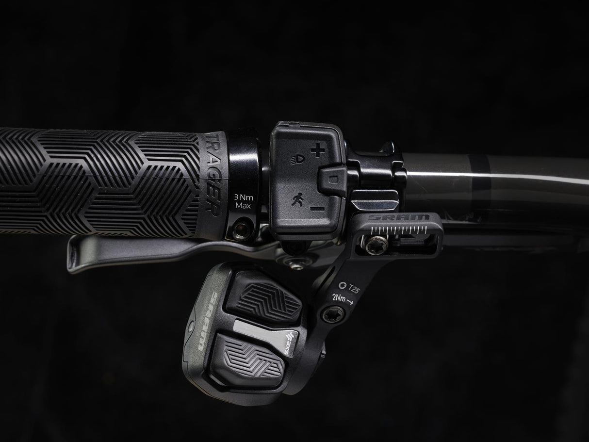 Rail 9.9 XO AXS Lava 750Wh