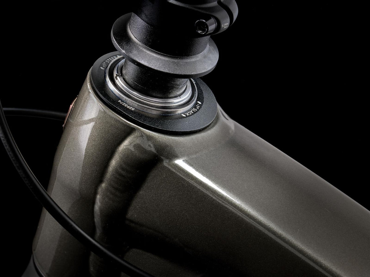 Slash 9 GX AXS Crimson