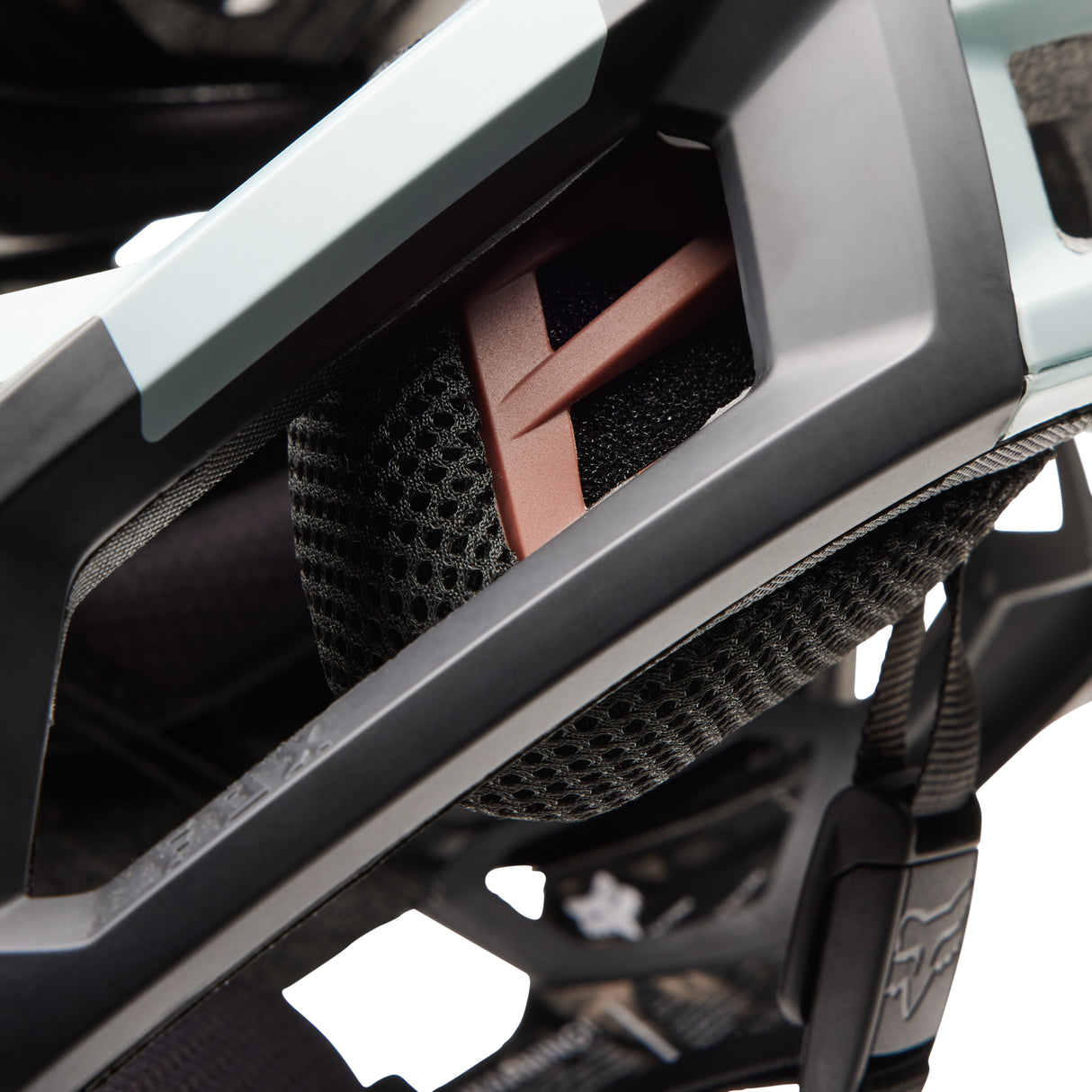 Proframe RS Racik, CE - Gunmetal