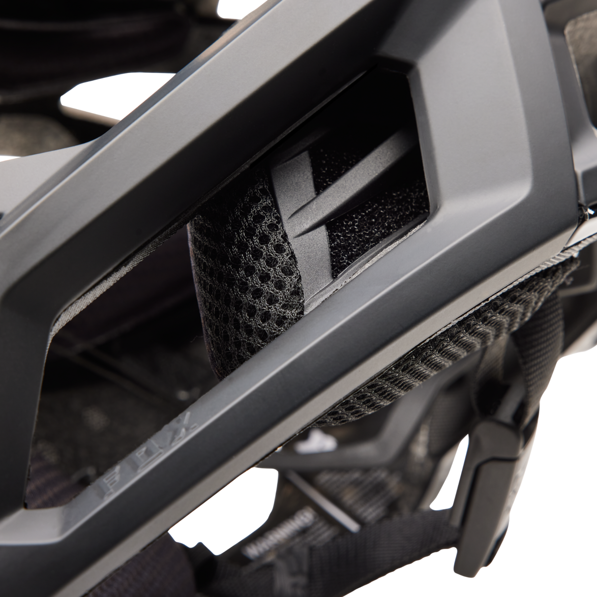 Proframe RS Helm CE - Matte Black Fox Racing