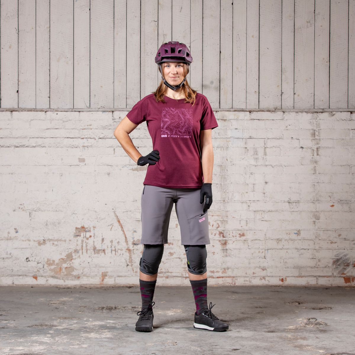 Flow Women Tech Tee Contour raisin iXS
