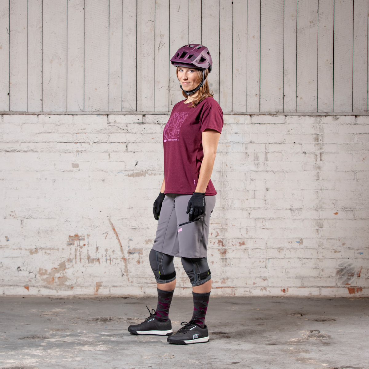 Flow Women Tech Tee Contour raisin iXS