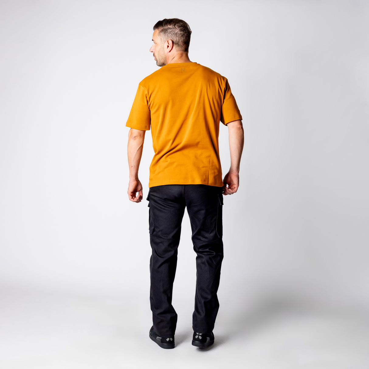 Brand 1.0 Tee - ochre braun