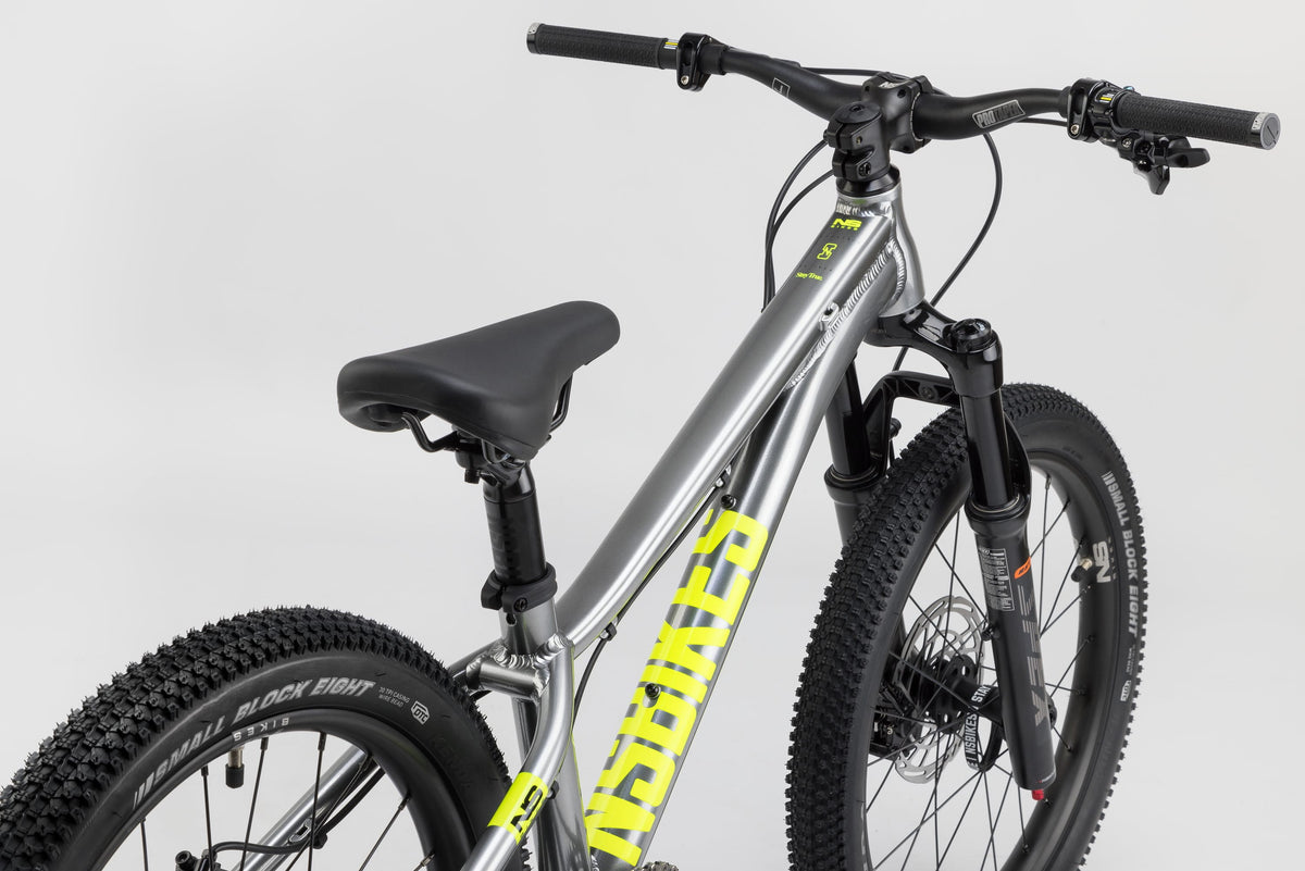 Eccentric 20 Youth Trail - Dark Chrome NS Bikes